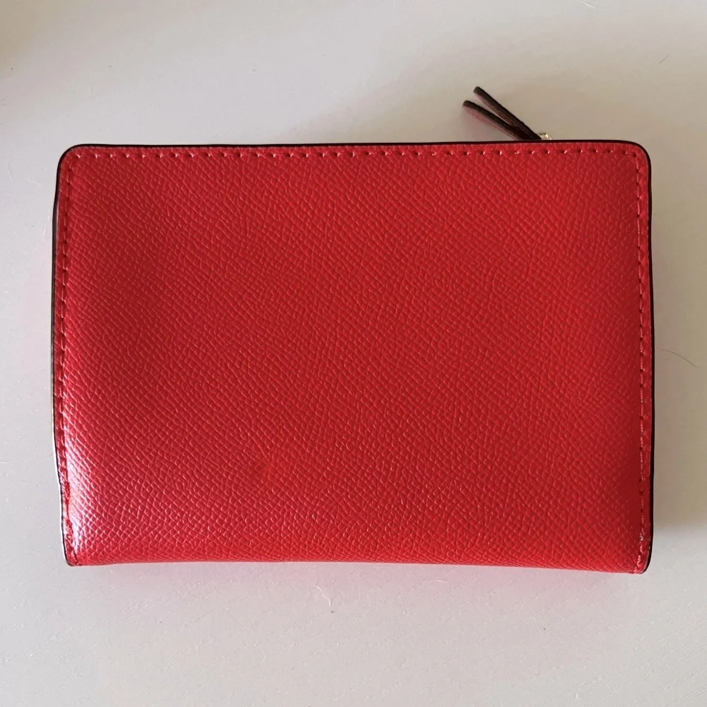 MICHAEL KORS Versatile Color Block Saffiano Leather Wallet With Card Holder - Picture 6 of 15